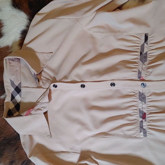 Beautiful Long Blouse Sz Med - Picture 2 of 4